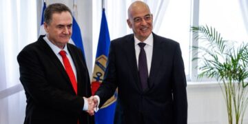 Δένδιας: «Θα χαρούμε να αντιγράψουμε τις μεθόδους του Ισραήλ»! / Ματαιώθηκε ελληνο-ισραηλινό Φόρουμ κάτω από τις αντιδράσεις