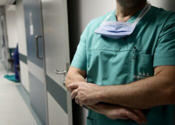 Συγκροτήθηκε «Πρωτοβουλία νέων γιατρών για τις αναβολές στράτευσης» – Συγκέντρωση στο ΥΕΘΑ στις 25/2