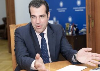 «Ασύμμετρη απειλή» οι πρόσφυγες για την κυβέρνηση