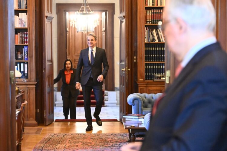 Ακρίβεια και φτηνή προπαγάνδα