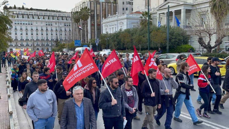 Όχι στο όνομα μας! Μαχητικές αντιπολεμικές κινητοποιήσεις (φωτογραφίες-βίντεο)
