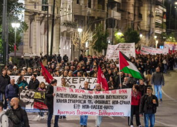 Αντιπολεμικός ξεσηκωμός σήμερα 28 Μάρτη – 38 συγκεντρώσεις σε όλη την Ελλάδα