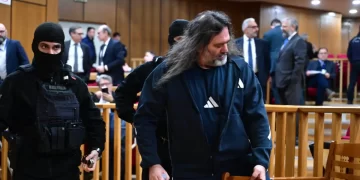 Ποινές Χρυσής Αυγής: Ισόβια στον δολοφόνο Ρουπακιά, 13 χρόνια στο διευθυντήριο