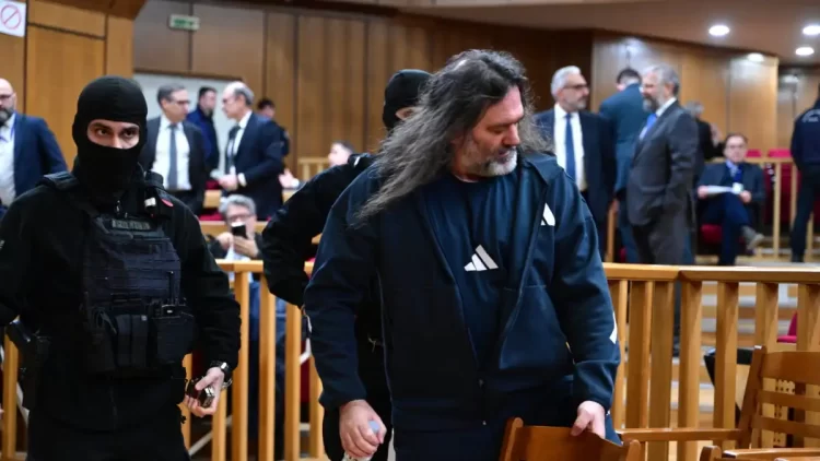 Ποινές Χρυσής Αυγής: Ισόβια στον δολοφόνο Ρουπακιά, 13 χρόνια στο διευθυντήριο