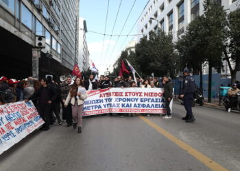 Επισιτισμός: Απεργία για αυξήσεις και ανθρώπινες συνθήκες εργασίας