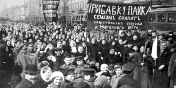 Η αγωνιστική ιστορία της 8ης Μάρτη, από τη Νέα Υόρκη στην Πετρούπολη και σε όλο τον κόσμο