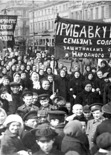 Η αγωνιστική ιστορία της 8ης Μάρτη, από τη Νέα Υόρκη στην Πετρούπολη και σε όλο τον κόσμο