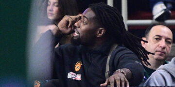 Να ξεριζώσουμε τον ρατσισμό και την ομοφοβία