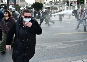 ΚΕΔΔΑ για Τέμπη: Η συγκάλυψη του εγκλήματος χρειάζεται την καταστολή