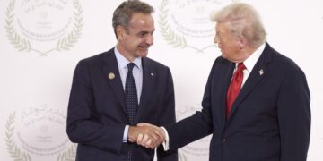 «Φανταστική χώρα», πολέμου ώρα