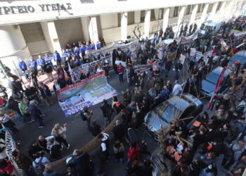 Ενωτικό Κίνημα για την Ανατροπή: Τώρα μιλάμε εμείς- απεργιακός αγώνας διαρκείας