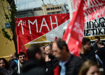 Κόκκινη Πρωτομαγιά, ταξική και αντιπολεμική