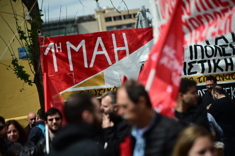 Κόκκινη Πρωτομαγιά, ταξική και αντιπολεμική