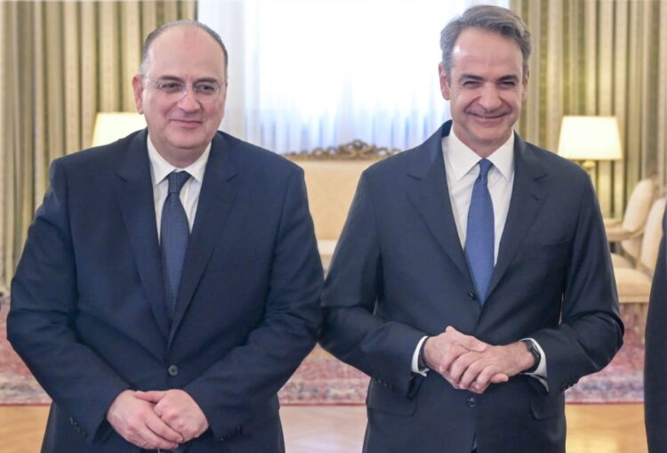 Ο Λαζαρίδης παραιτήθηκε, ο Μητσοτάκης πότε;
