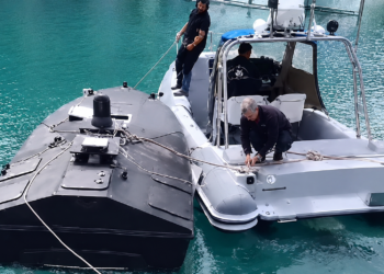 Φονικό ουκρανικό drone στη Λευκάδα! Δένδιας: «Η παραλία ήταν… έξω από τα ελληνικά χωρικά ύδατα»! (βίντεο)