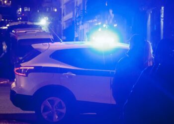 Επίθεση μίσους: Νεαροί παρέσυραν με αυτοκίνητο τρανς γυναίκα