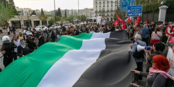 Ρεσάλτο Ισραήλ – Πώς να δεθεί η Μεσόγειος με σχοινιά;