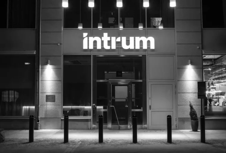 Intrum