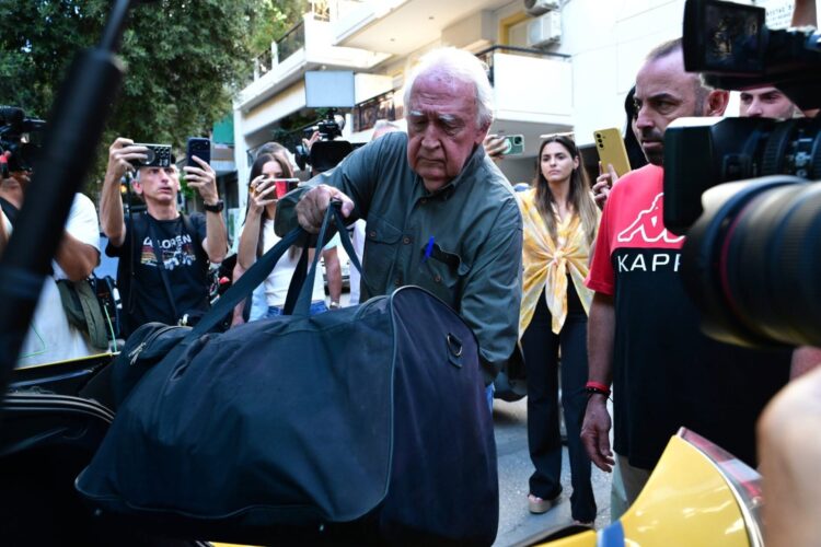 Ανακοίνωση ΑΝΤΑΡΣΥΑ: Αναβιώνει η εποχή Πιουριφόι! Ξανά στη φυλακή ο Αλ. Γιωτόπουλος