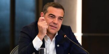 Κεντροαριστερά: Γύρω-γύρω όλοι και στο συστημικό κέντρο ο Τσίπρας