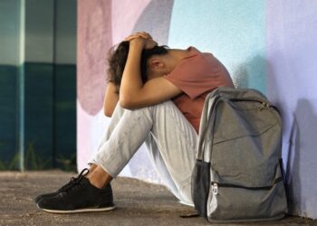 Πολλά τα ΔΕΝ στη «μοναξιά» των Πανελλαδικών