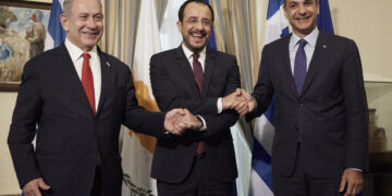 Η Κύπρος, η Ελλάδα και η δική μας «αδελφοσύνη»