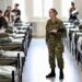 «Όχι» γυναικών στο χακί