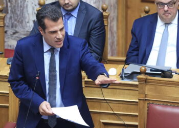 Çlirimi Komunist: Solidaritet me luftën e banorëve të Shqipërisë kundër plaçkitjes së tokës dhe mjedisit