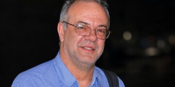 Αποχαιρετισμός στον Νίκο Σερβετά
