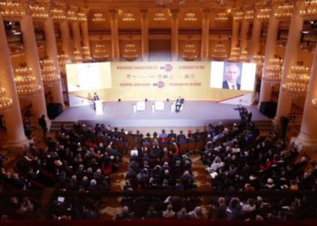 Η διπλή καπηλεία της SOVINTERN και ο ψευδεπίγραφος «αντιιμπεριαλισμός»
