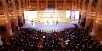 Η διπλή καπηλεία της SOVINTERN και ο ψευδεπίγραφος «αντιιμπεριαλισμός»