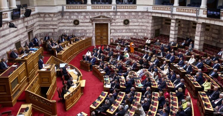 Κομματο-γέννεση και αντιδραστική πολιτική ανασυγκρότηση