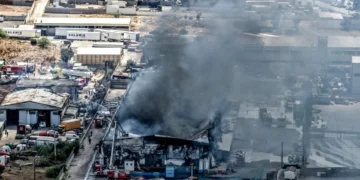 Άσπροπυργος: Ένας  νεκρός, δέκα τραυματίες εργάτες, θύματα του εργοδοτικού-κρατικού «εμπρησμού»