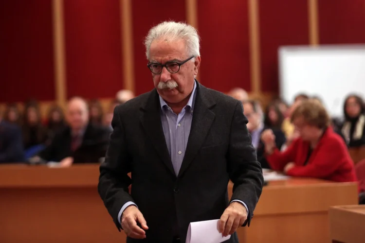 Σχόλιο της Κομμουνιστικής Απελευθέρωσης για τη συνέντευξη του Κώστα Γαβρόγλου