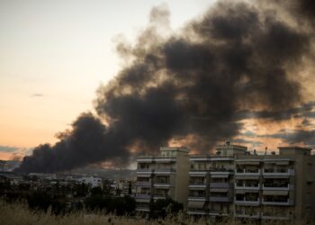 ΑΝΤΑΡΣΥΑ Θεσσαλονίκης: Οι φωτιές στη Θεσσαλονίκη δεν είναι «φυσική καταστροφή» αλλά αποτέλεσμα μιας εγκληματικής πολιτικής.