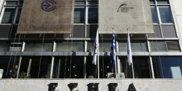 Η ΕΣΗΕΑ στηρίζει τους εργαζόμενους στην ΕφΣυν στα χαρτιά και σε …επιστολές