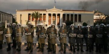 Εκδήλωση για την απαγόρευση της συλλογικής ζωής και πάλης στα πανεπιστήμια από Συλλόγους εργαζομένων τη Δευτέρα 6 Ιούλη
