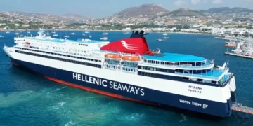 ΠΕΝΕΝ: Απεργία – αποχή στο πλοίο «Αριάδνη» κόντρα στη δικαστική απαγόρευση