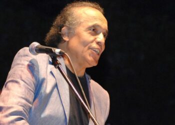 Λάκης Χαλκιάς (1943-2026): Πάντα στη σωστή πλευρά της Τέχνης, στη σωστή πλευρά της Ιστορίας