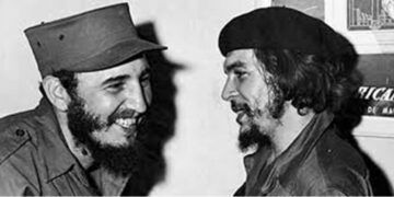 Φιντέλ Κάστρο: Ο άνθρωπος που έκανε την επανάσταση πράξη