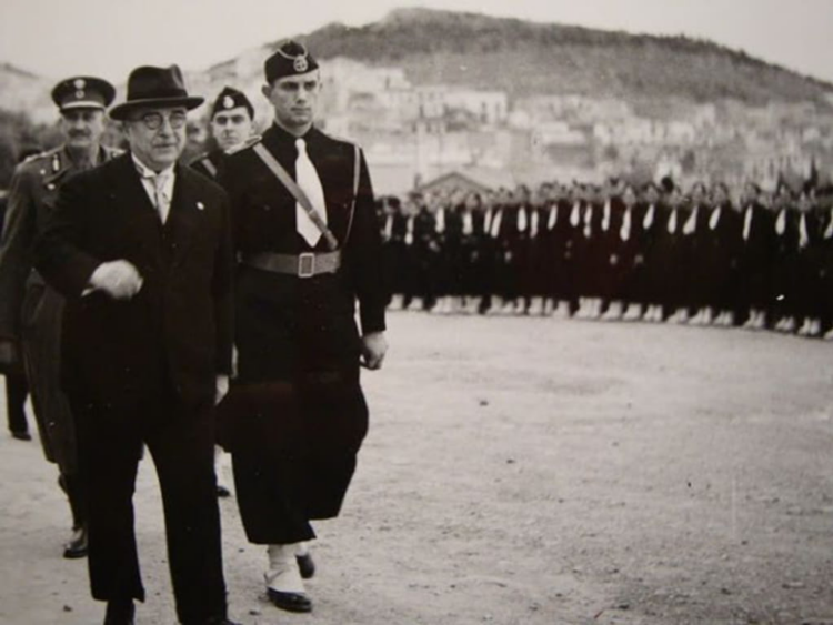 Ήταν φασιστικό το καθεστώς Μεταξά;