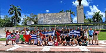 Έμπρακτη στήριξη στην Κούβα που αντιστέκεται από τις Μπριγάδες αλληλεγγύης