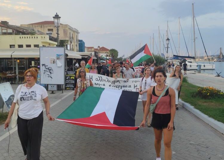 Δυνατό μήνυμα αλληλεγγύης στην Παλαιστίνη έστειλε η Πρέβεζα στις 9 Αυγούστου (φωτογραφίες)